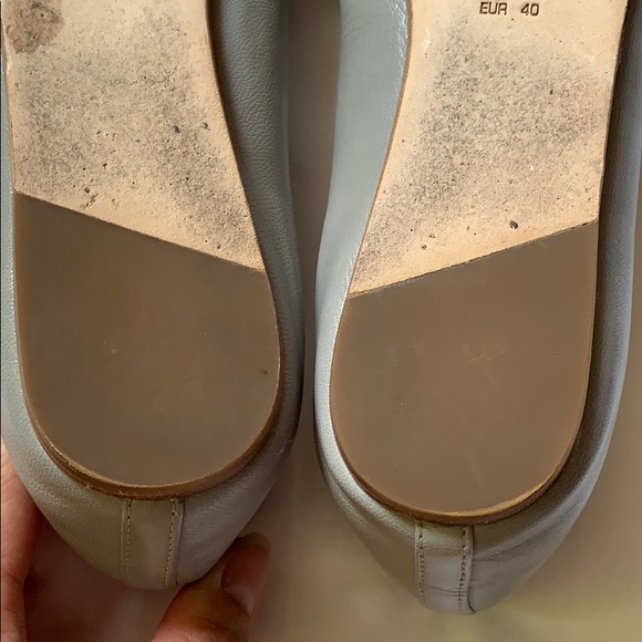 Saks Fifth Avenue Vero Cuoio Shoes - Picture 8 of 9